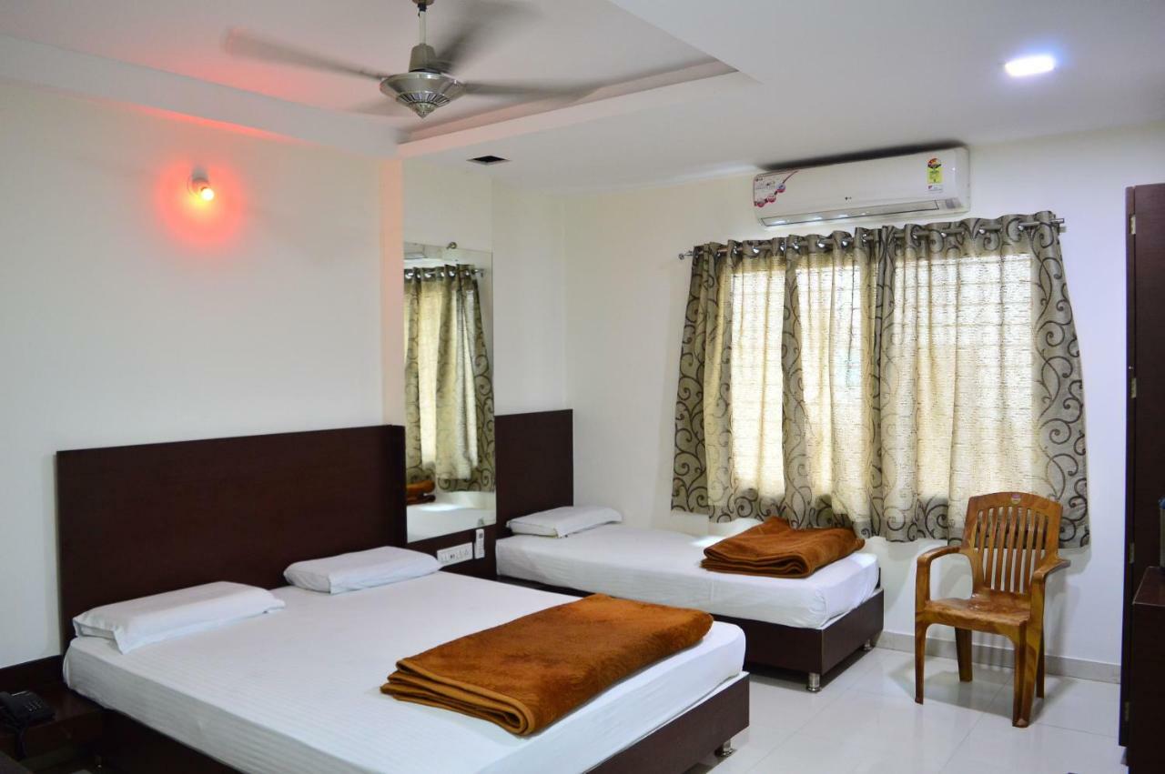 Hotel Maheshwari Avenue Ujjain Exterior foto