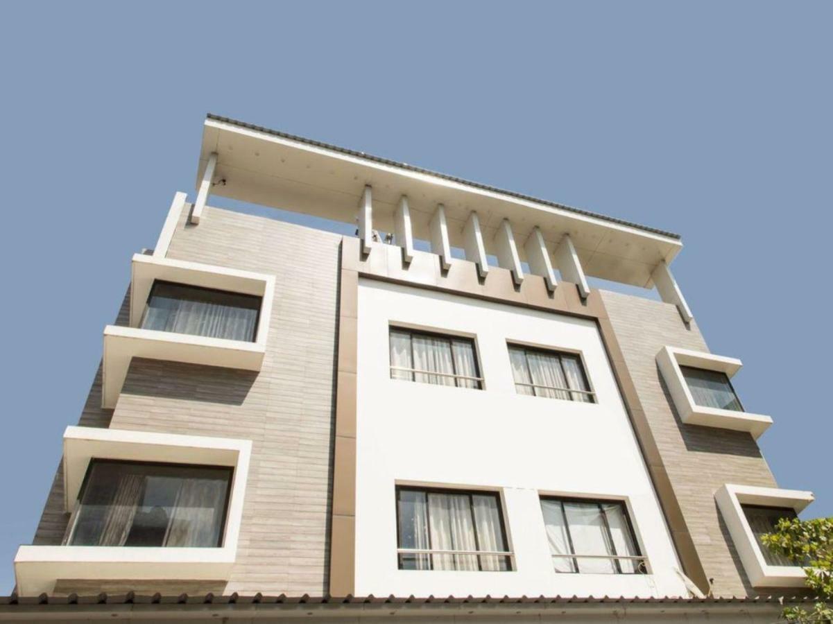 Hotel Maheshwari Avenue Ujjain Exterior foto